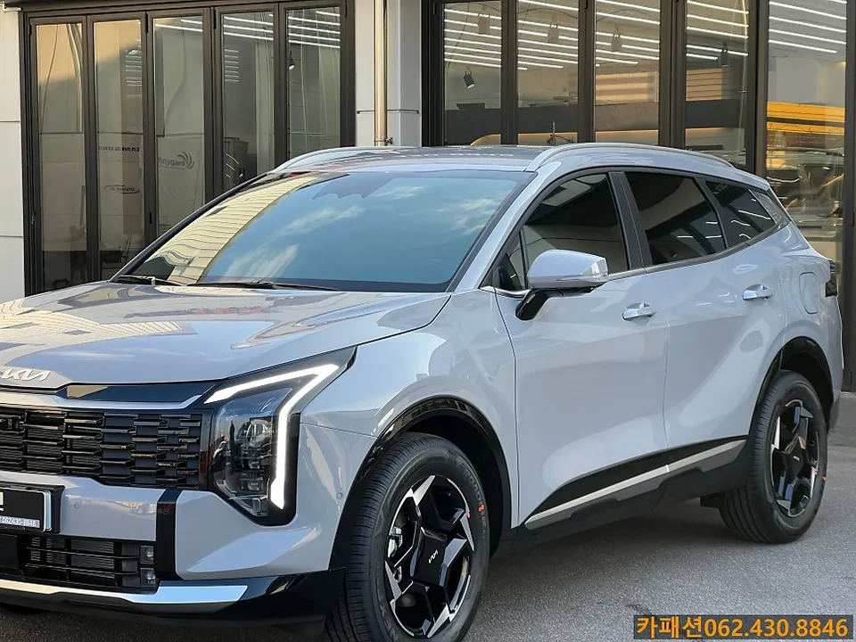 Kia Sportage NQ5のカーフィルム施工事例|費用目安・仕上がり 施工写真 1-3