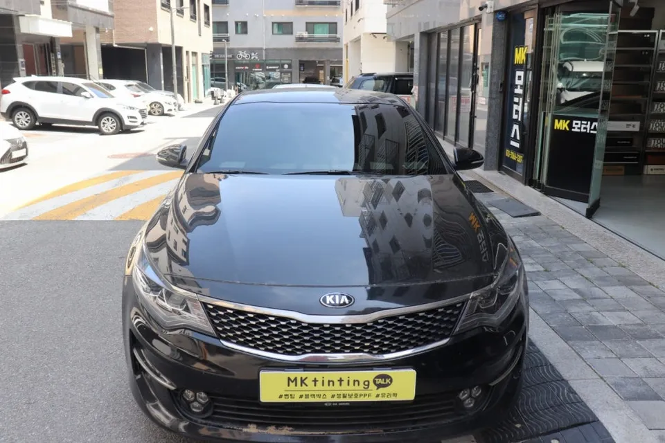 Kia K5 2nd Genのカーフィルム施工事例｜費用目安・仕上がり 施工写真 4