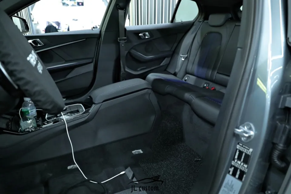 BMW 1 Series seat ventilation - BMW 1 Series Seat Climate Upgrade Review photo 5