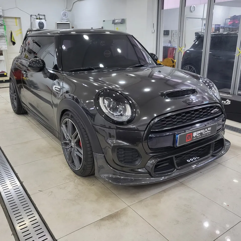 MINI MINI Cooperのカーラッピング事例｜費用目安・仕上がり 施工写真 3-1