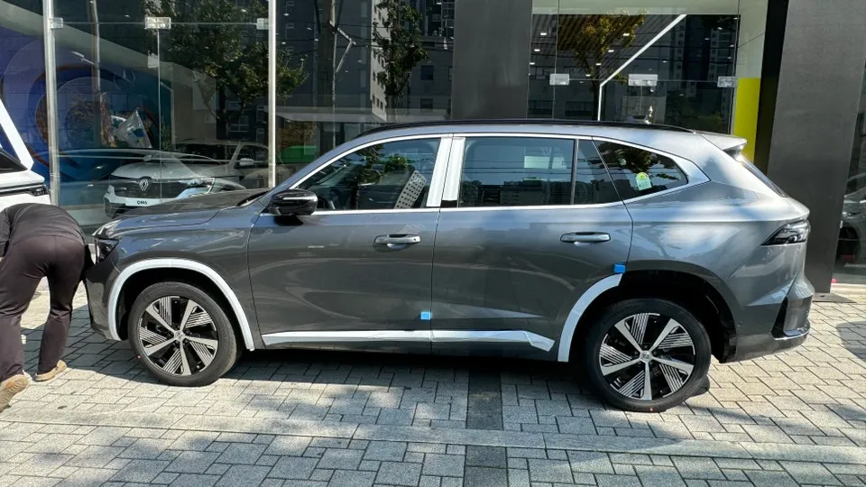 Renault Grand Koleos new car package - Renault Grand Koleos New Car Package Review — Enhanced Protection photo 3