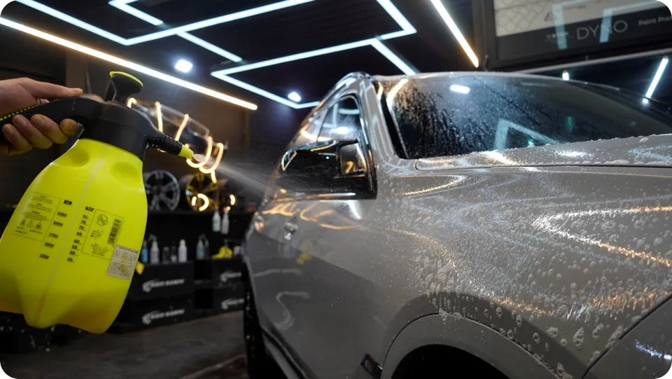 BMW X7のPPF施工事例｜費用目安と仕上がり 施工写真 1-3