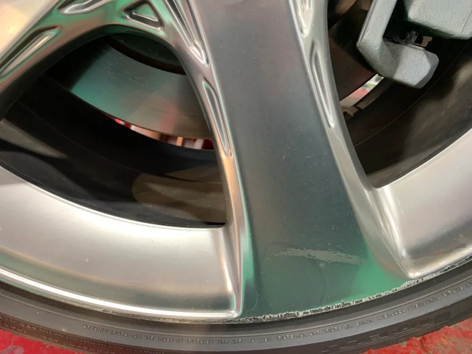 Genesis G80 wheel repair - Genesis G80 Wheel Repair Review — Restored to Original photo 3