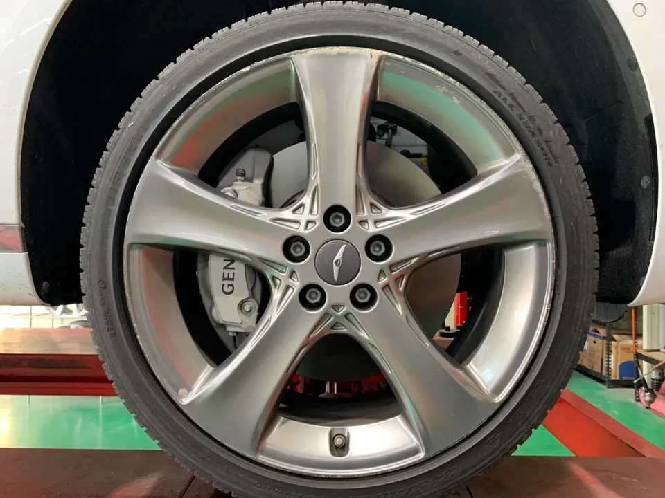 Genesis G80 wheel repair - Genesis G80 Wheel Repair Review — Restored to Original photo 4