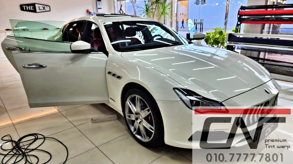 Maserati Quattroporteのカーフィルム施工事例|費用目安・仕上がり 施工写真 3-2