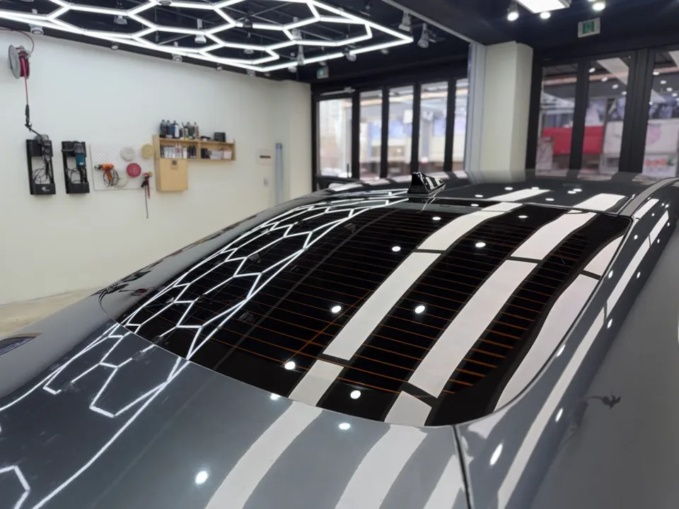 Hyundai Sonataのカーフィルム施工事例|費用目安・仕上がり 施工写真 1-3