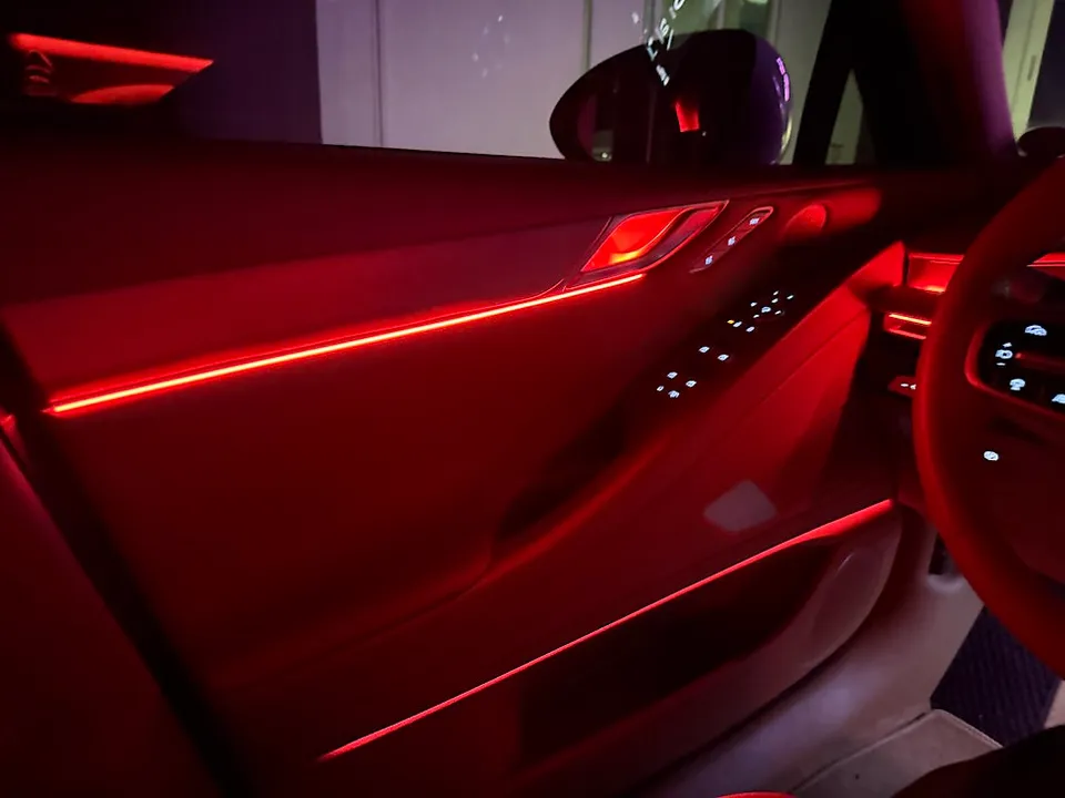 Genesis G80 RG3 ambient lighting - Genesis G80 Ambient Lighting Upgrade Review photo 4