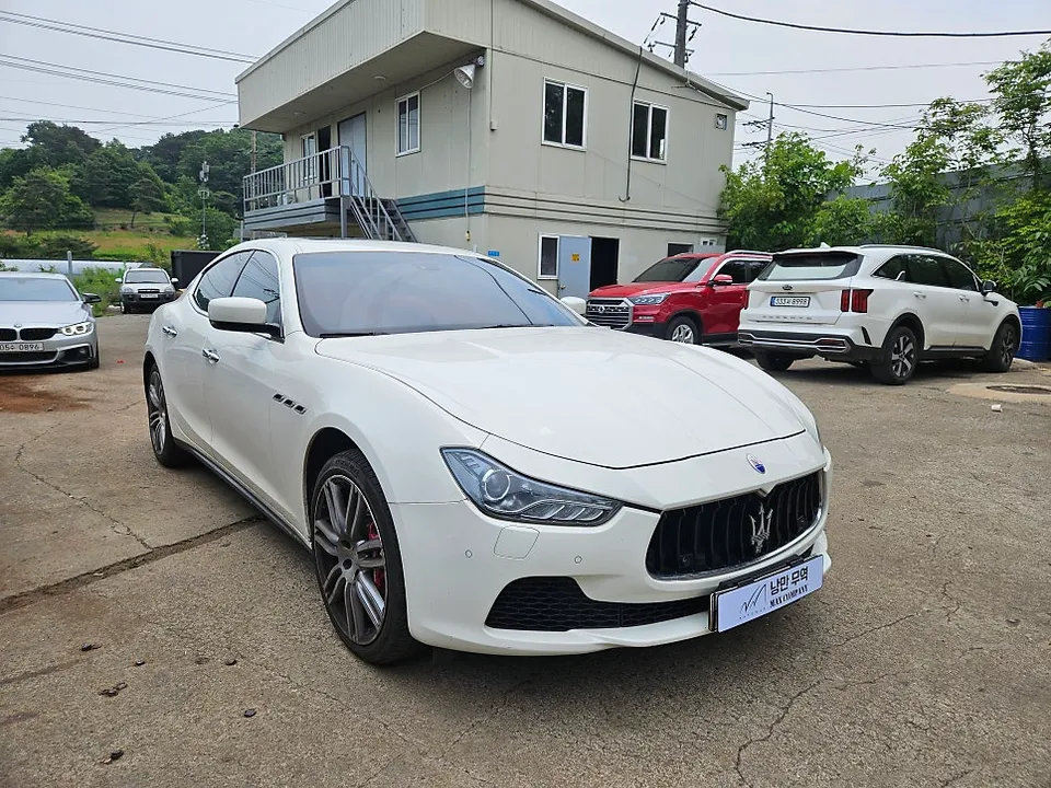 Maserati Ghibli Body Kit Installation Review photo 2