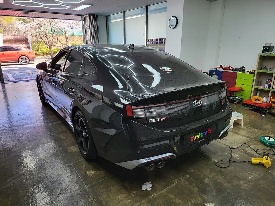 Hyundai Sonata DN8のカーラッピング事例｜費用目安・仕上がり 写真
