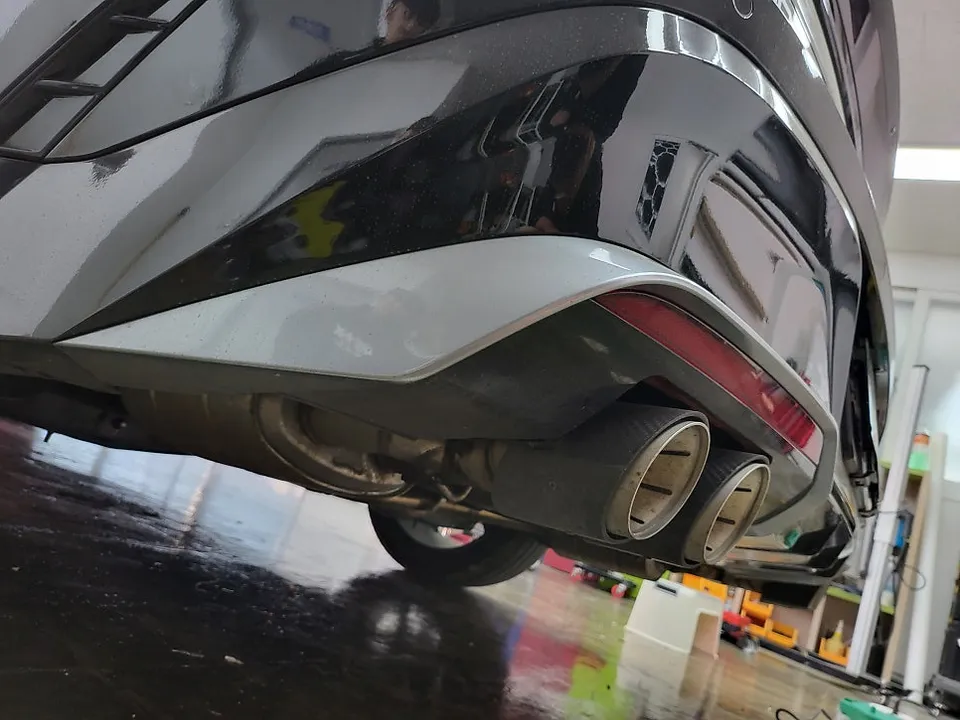 Hyundai Sonata DN8のカーラッピング事例｜費用目安・仕上がり 施工写真 2-2