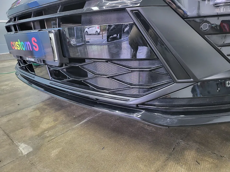 Hyundai Sonata DN8のカーラッピング事例｜費用目安・仕上がり 施工写真 3-3