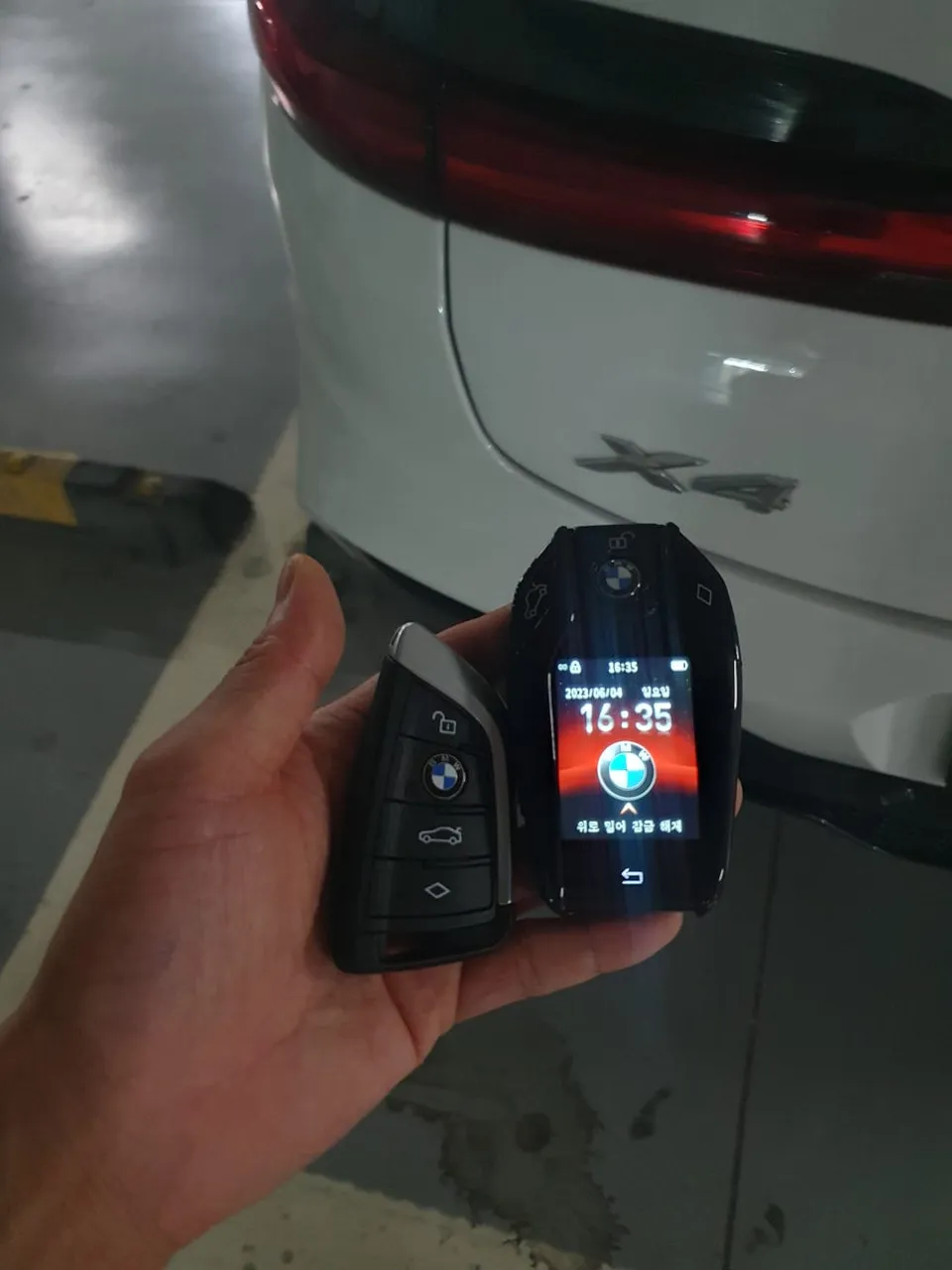 BMW X4 oem options - BMW X4 Oem Options Installation Review — Cost photo 4