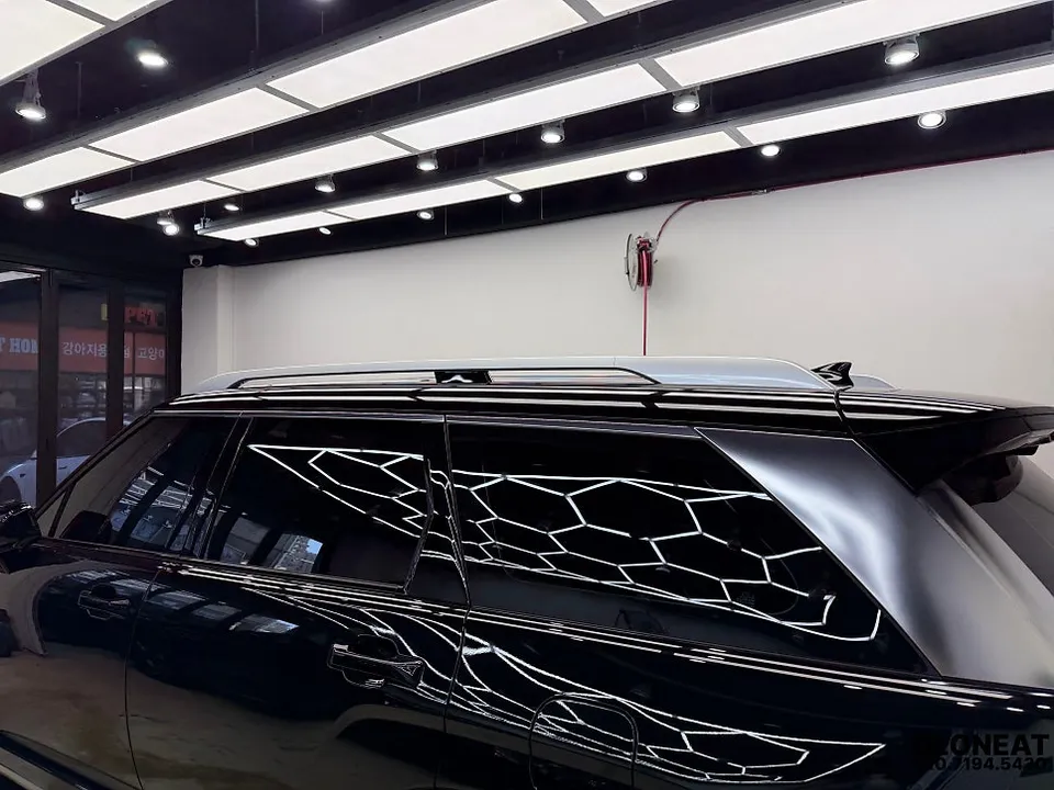 Hyundai Palisade LX3のカーラッピング事例｜費用目安・仕上がり 施工写真 1-2