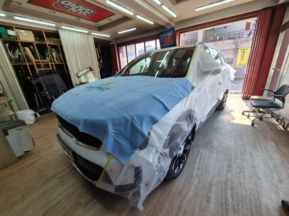 Kia Sorentoのカーフィルム施工事例|費用目安・仕上がり 施工写真 2-3
