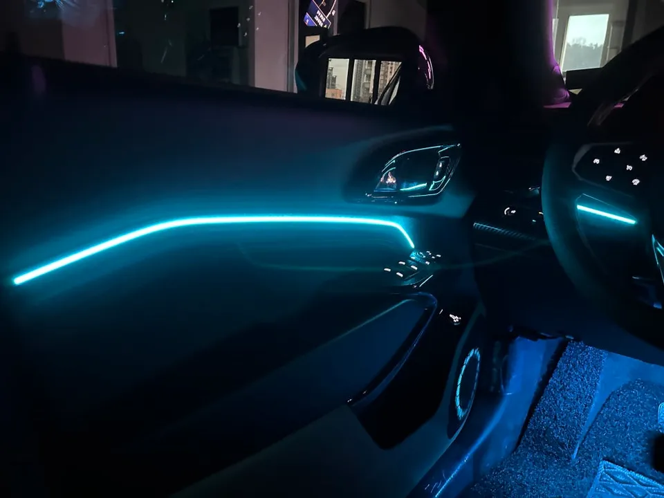 Chevrolet Trax Crossover ambient lighting - Chevrolet Trax Crossover Ambient Lighting Review — Enhanced Inter photo 5