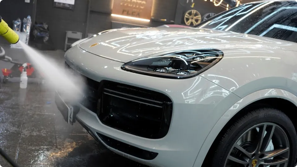 Porsche Cayenne ppf - Porsche Cayenne PPF Review — Flawless Paint Protection photo 4