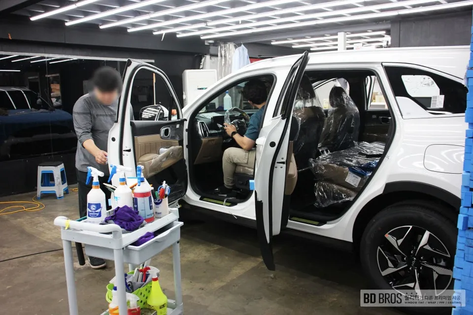 Kia Sorentoのカーフィルム施工事例|費用目安・仕上がり 施工写真 2-2
