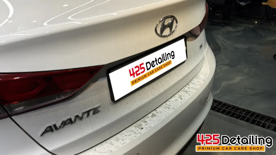 Hyundai Elantraのガラスコーティング事例|韓国での施工例 施工写真 1-3
