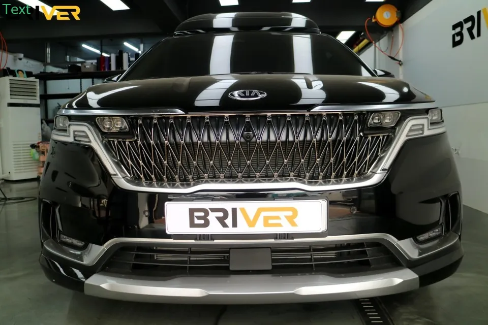 Kia K8 vinyl wrap - Kia K8 Vinyl Wrap Review — Chrome Delete Complete photo 4