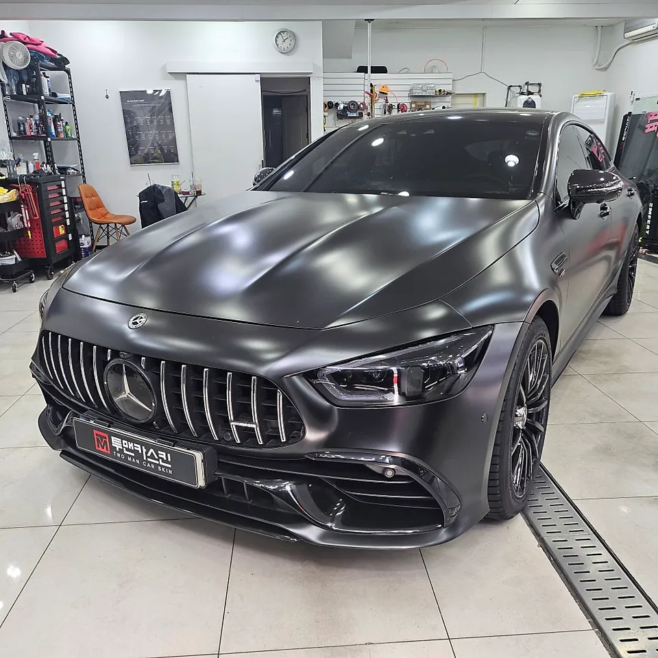 Mercedes-Benz AMG GT 43 カーラッピング事例|費用目安・仕上がり 施工写真 2-1