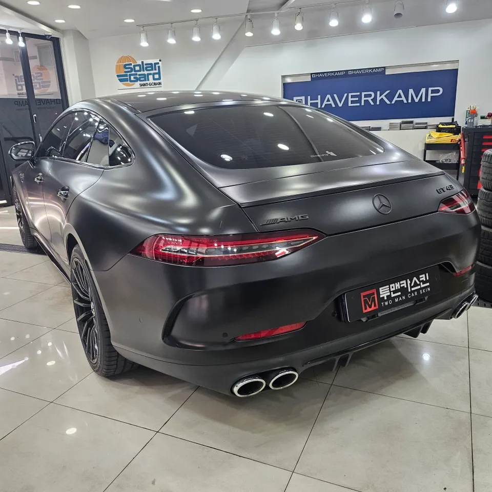 Mercedes-Benz AMG GT 43 カーラッピング事例|費用目安・仕上がり 施工写真 2-2