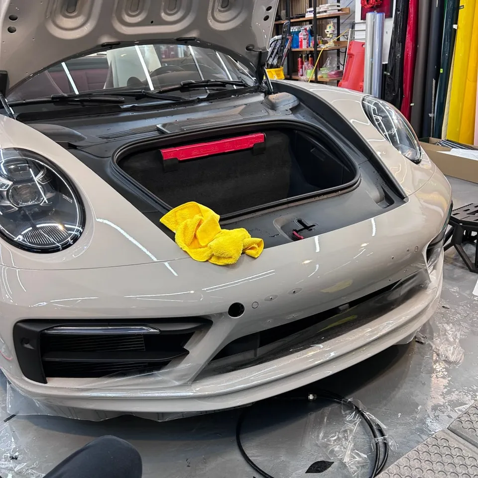 ポルシェ911のPPF施工事例｜費用目安と仕上がり 施工写真 2-1