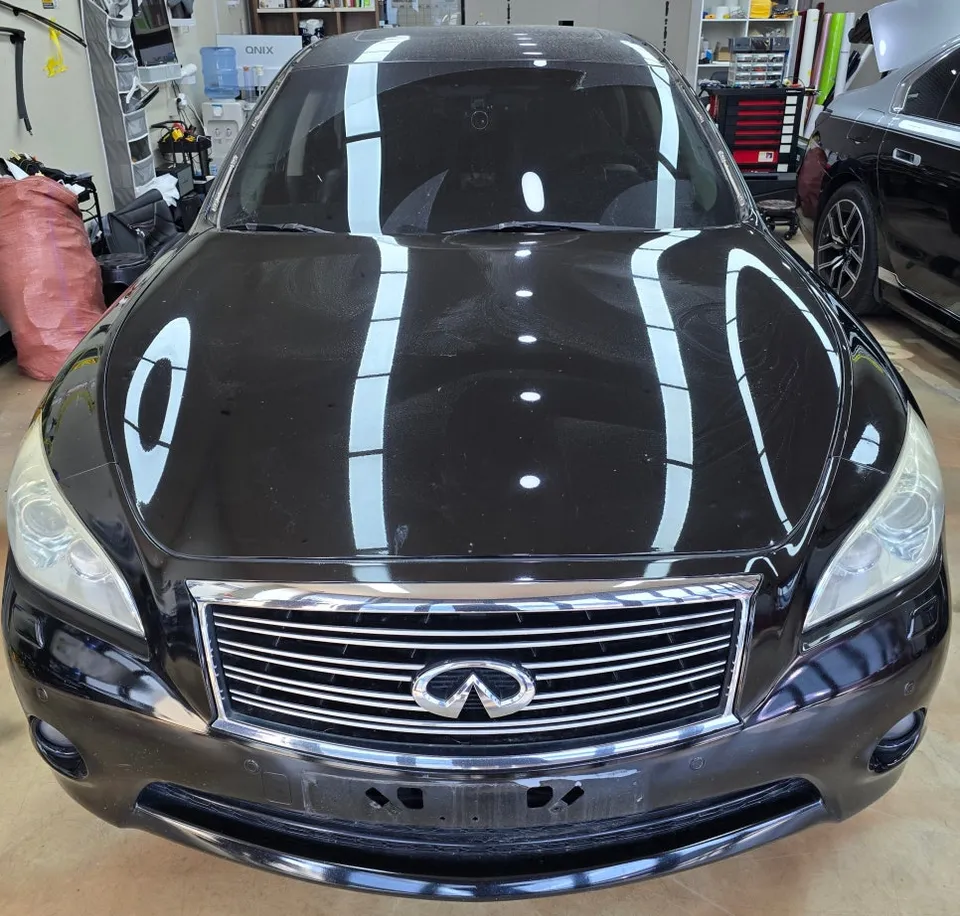 Infiniti M37 vinyl wrap - Infiniti M37 Vinyl Wrap Review: Diamond Pearl Transformation photo 3