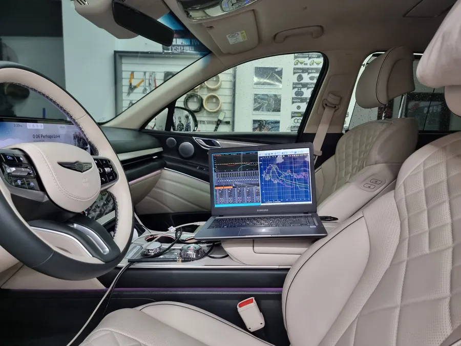 Genesis GV80 Faceliftのカーオーディオ施工事例 施工写真 3-2
