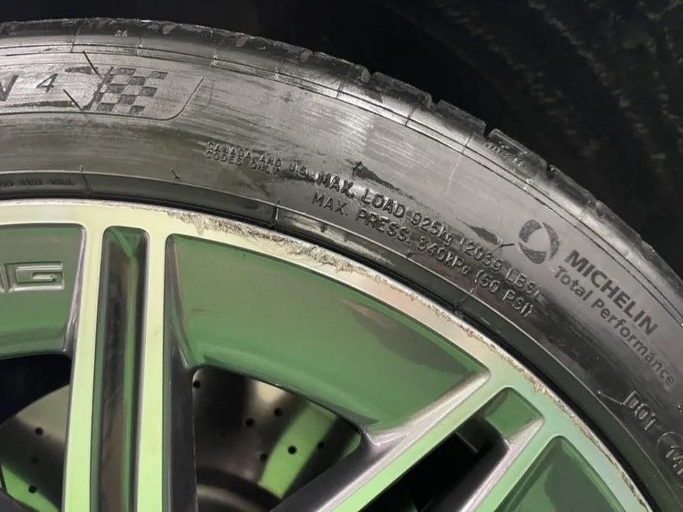 Mercedes-Benz AMG GT43 wheel repair - Mercedes-Benz AMG GT43 Wheel Repair & Refinishing Review photo 6
