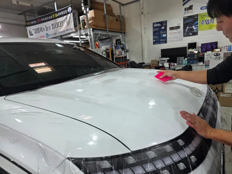 Hyundai IONIQ 9 PPF施工事例|費用目安と仕上がり 施工写真 3-1