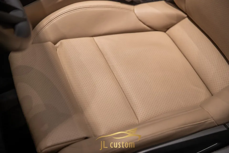 Porsche 911 seat ventilation - Porsche 911 Seat Climate Upgrade Review photo 5