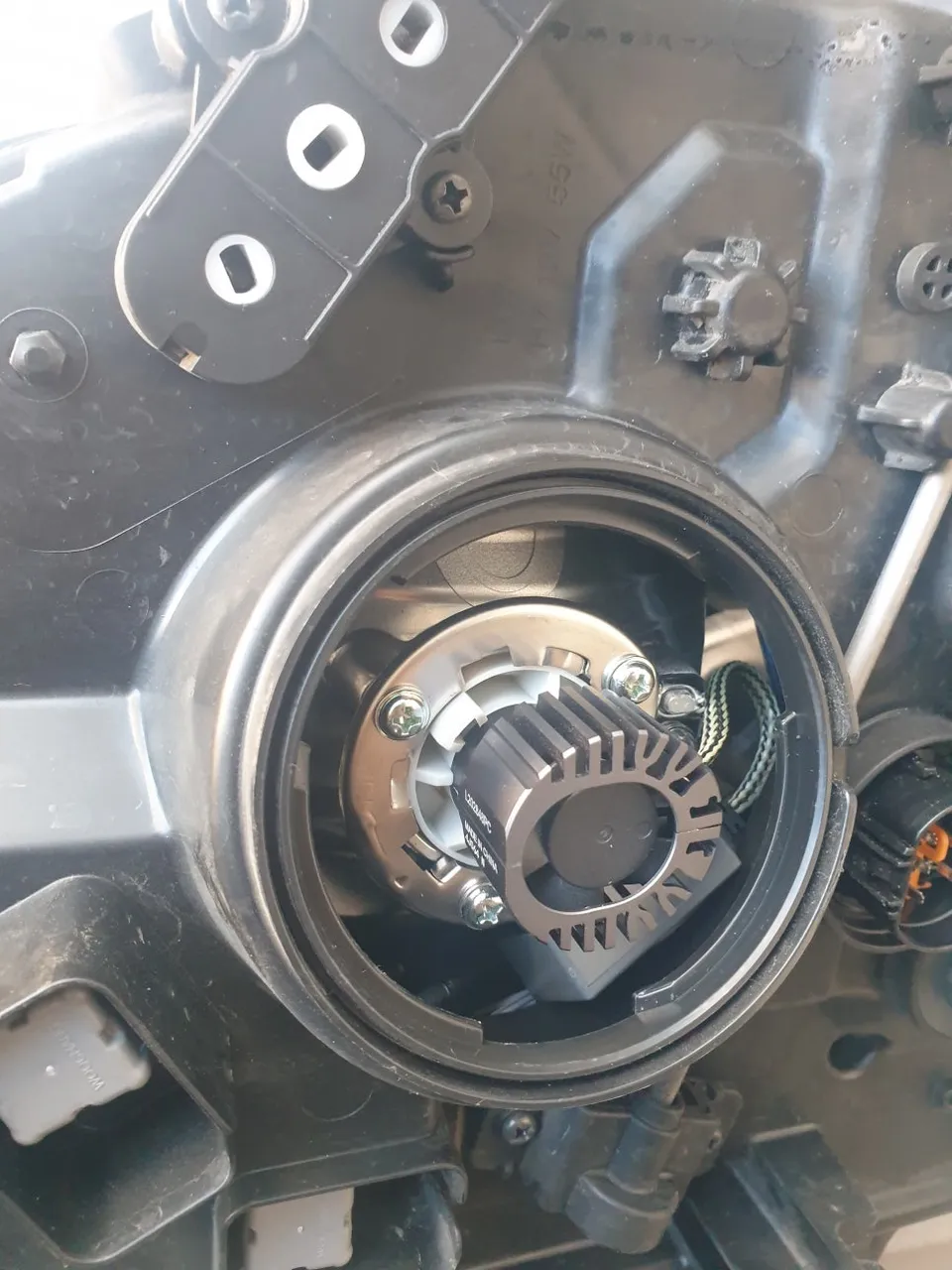 Hyundai Porter 2 lighting upgrade - Hyundai Porter 2 LED Lighting Upgrade Review photo 4