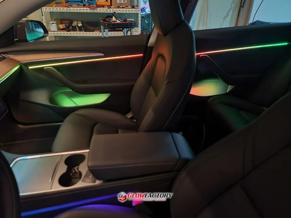 Tesla Model 3 Ambient Lighting Review: Dynamic Motion Upgrade photo 2