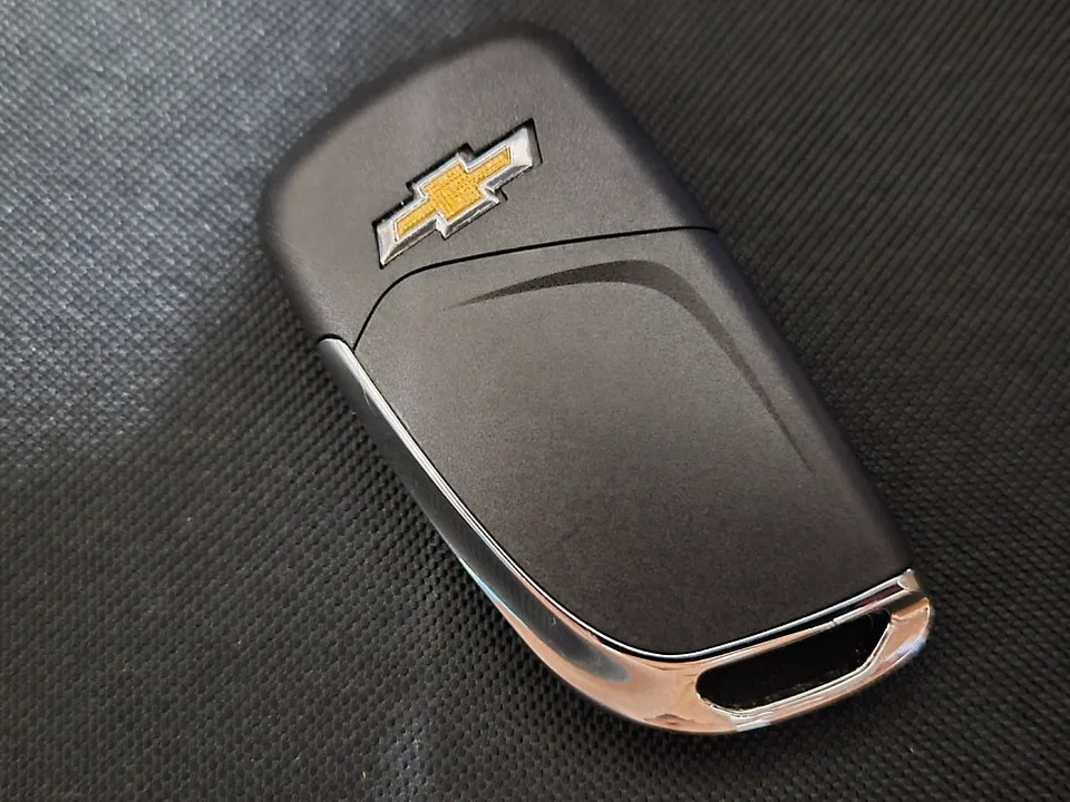 Chevrolet Cruze OEM Options Review: Folding Key Upgrade After