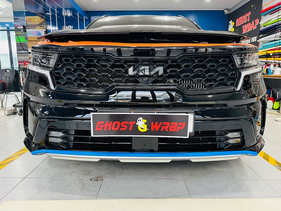 Kia Sorento vinyl wrap - Kia Sorento Vinyl Wrap Review: Gloss Black Skid Plates photo 5