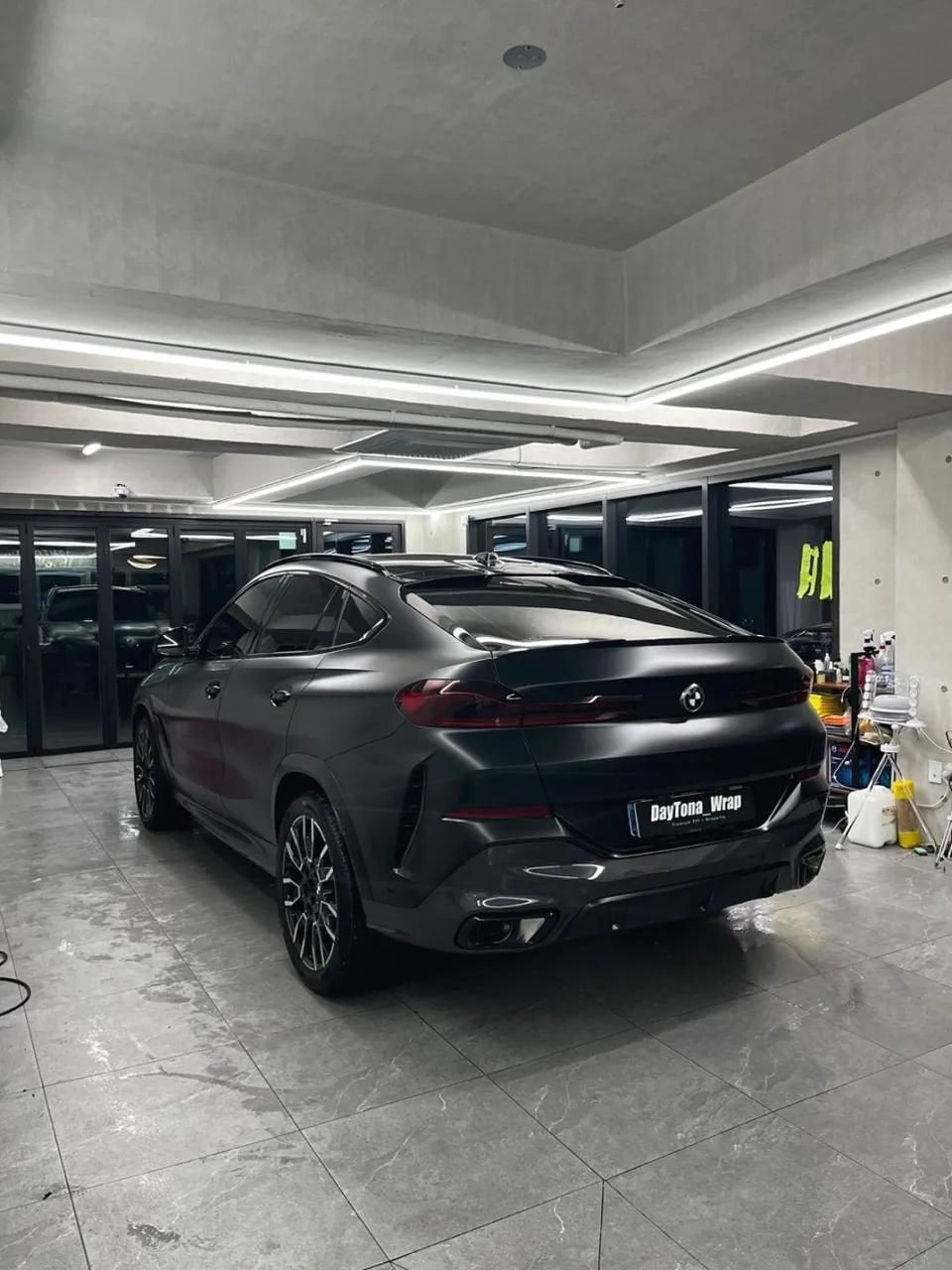 BMW X6 PPF施工事例|費用目安と仕上がり 施工写真 2-2