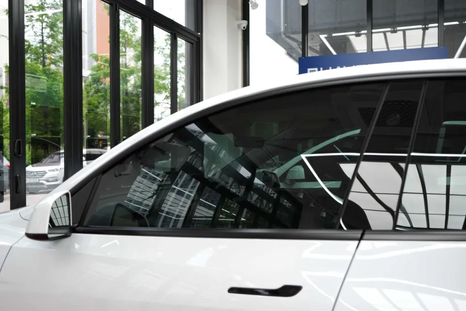 Tesla Model Y window tinting - Tesla Model Y Window Tinting Review: Choosing the Right Tint Dark photo 6