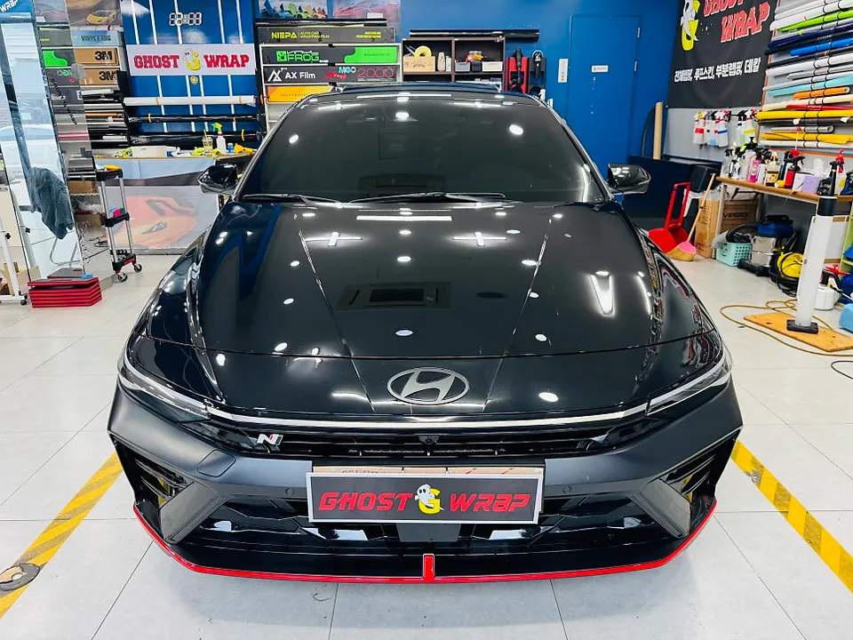 Hyundai Elantra Nのカーラッピング事例|費用目安・仕上がり 施工写真 1-2