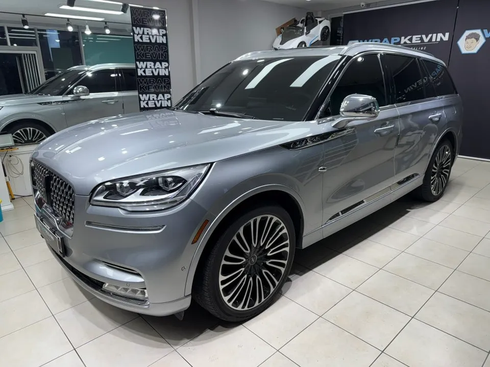 Lincoln Aviator ppf - Lincoln Aviator PPF Review: Piano Black Two-Tone Roof photo 3