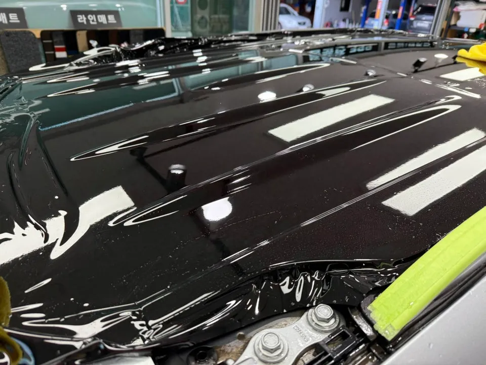 Lincoln AviatorのPPF施工事例 施工写真 1-2