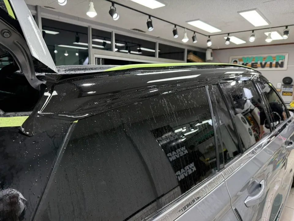 Lincoln AviatorのPPF施工事例 施工写真 2-2