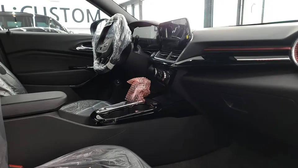 Audi RSのカーフィルム施工事例|費用目安・仕上がり 施工写真 1-3