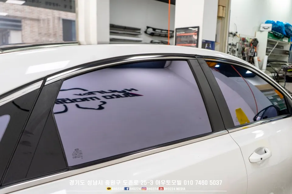 Kia K3のカーラッピング事例|費用目安・仕上がり 施工写真 2-3