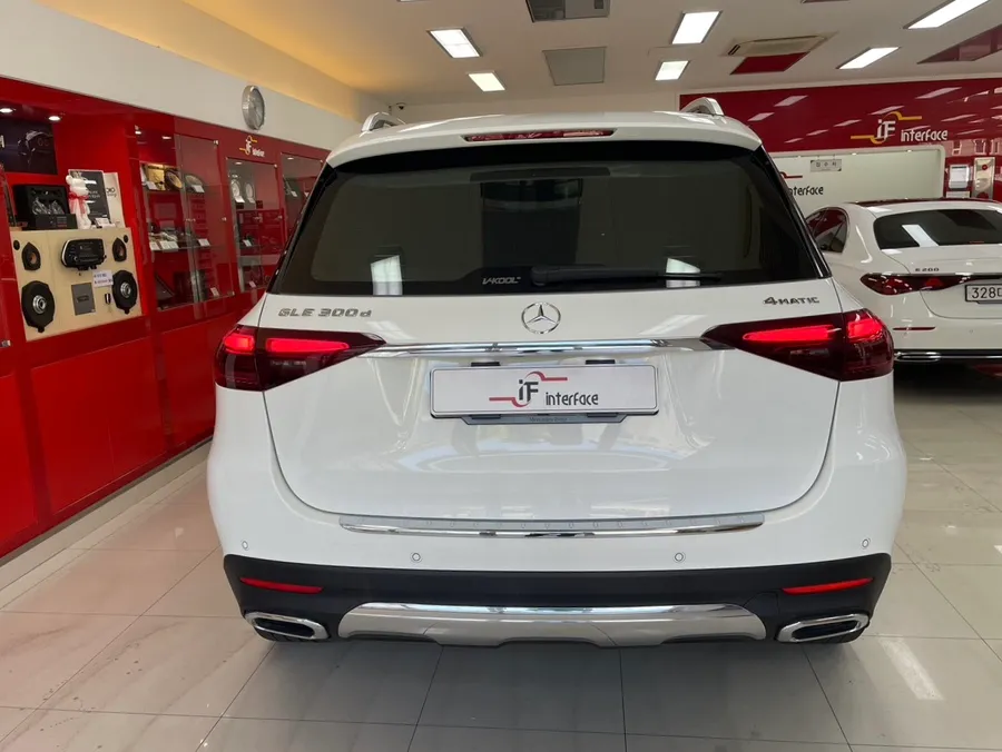 Mercedes-Benz GLE300d W167 body kit - Mercedes-Benz GLE300d Body Kit & Aero Parts Review photo 5