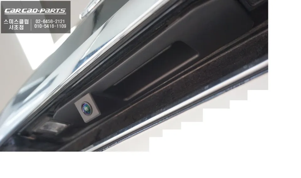 Mercedes-Benz GLE350 surround view camera - Mercedes-Benz GLE350 Surround View Camera Installation photo 6