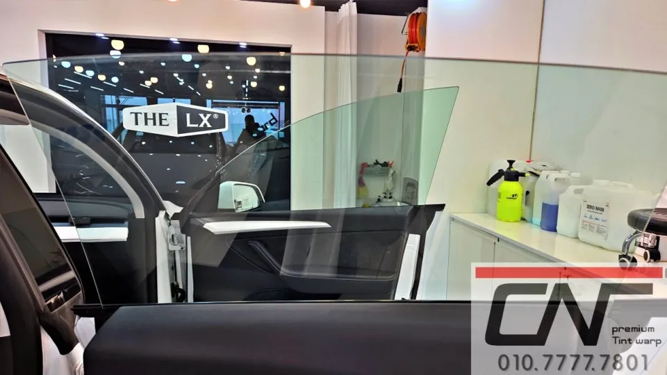 Tesla Model Y window tinting - Tesla Model Y Window Tinting Review: Solar Gard Quantum 37% photo 5