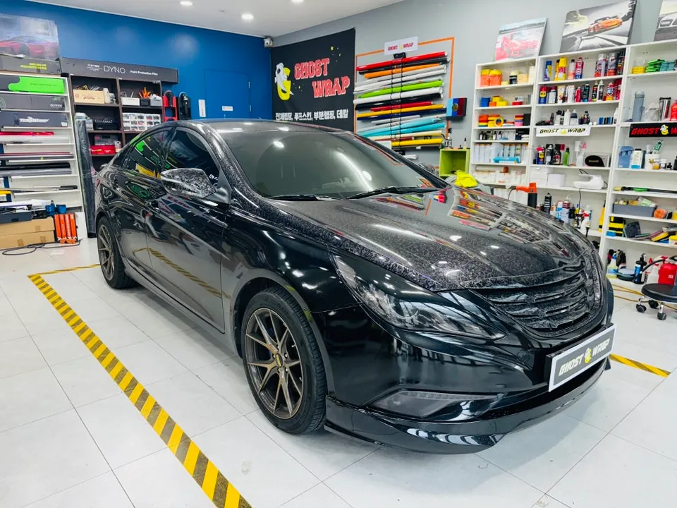Hyundai Sonata YFのカーラッピング事例|費用目安・仕上がり 施工写真 3-1