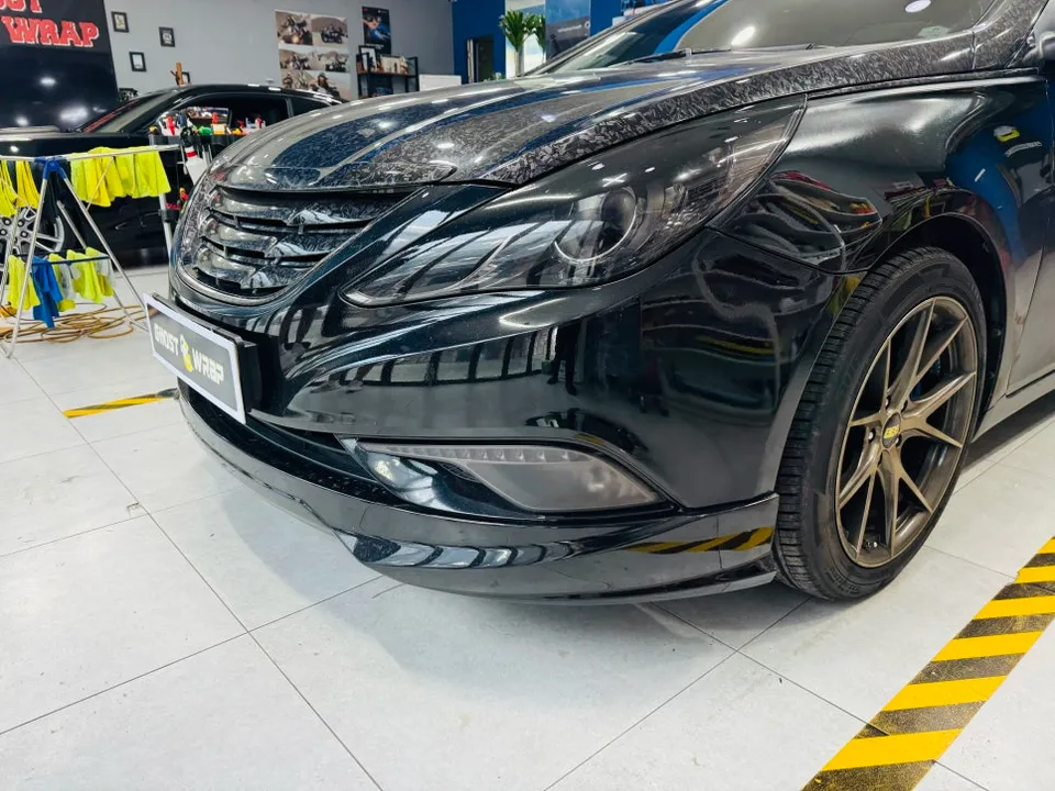 Hyundai Sonata YFのカーラッピング事例|費用目安・仕上がり 施工写真 1-2