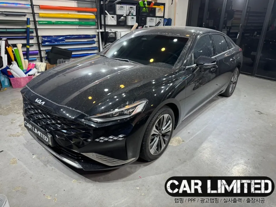 Kia K8のカーラッピング事例｜3Mフリップゴーストパール 施工写真 3-3