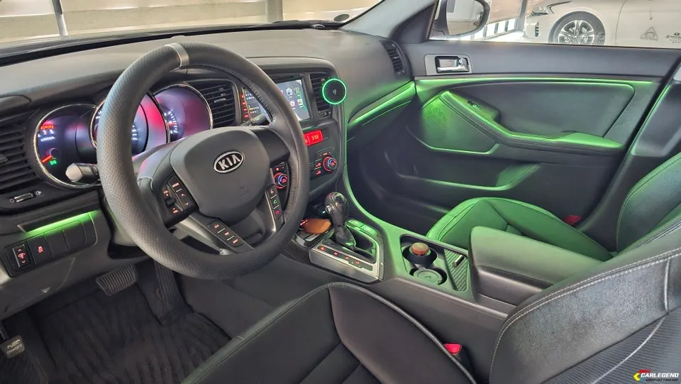 Kia K5 ambient lighting - Kia K5 Ambient Lighting Review: Custom Molding for Mood photo 4
